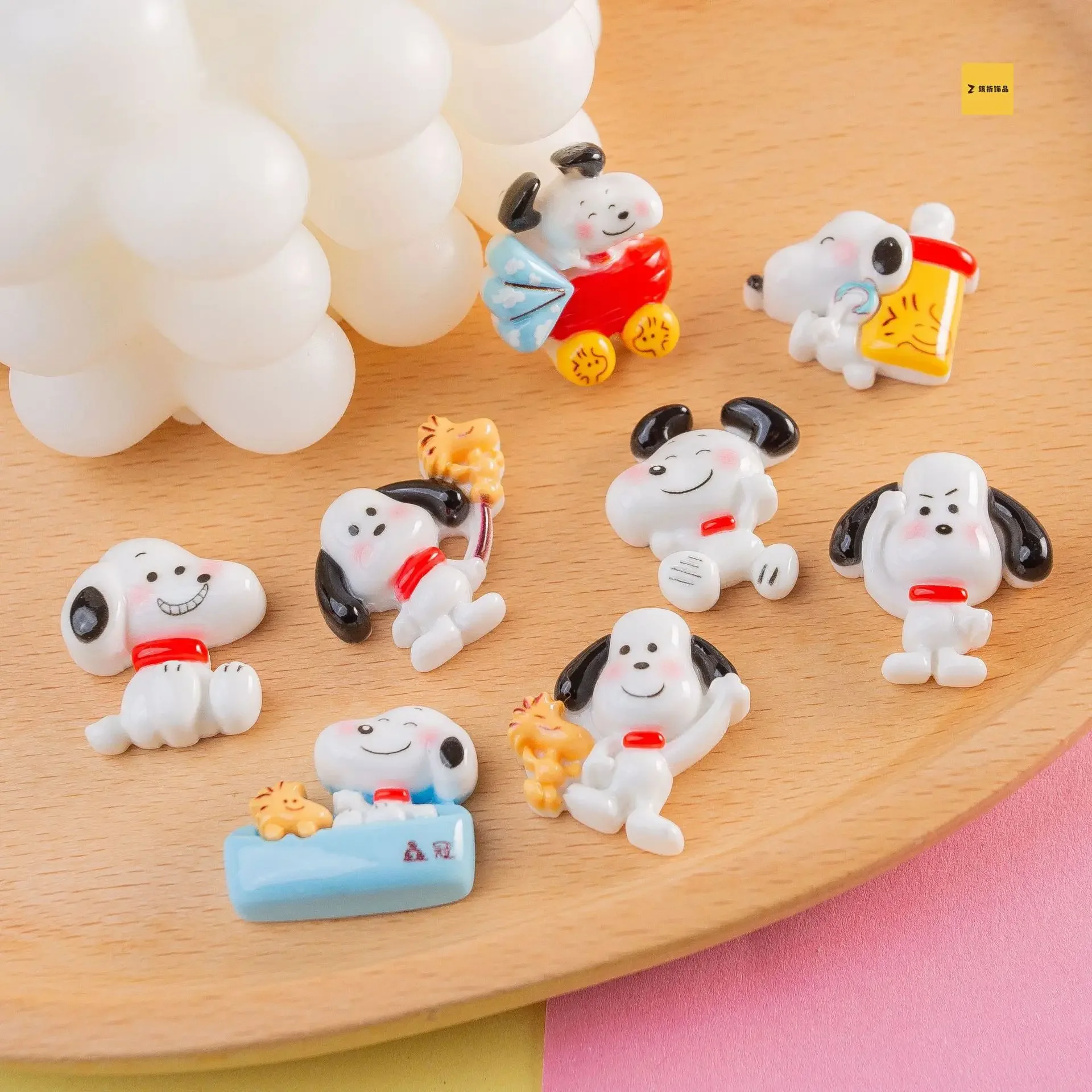 

5pcs Cartoon Cute Snoopy Dog resin flatback for scrampbooking embellishments diy supplies cabochons charms