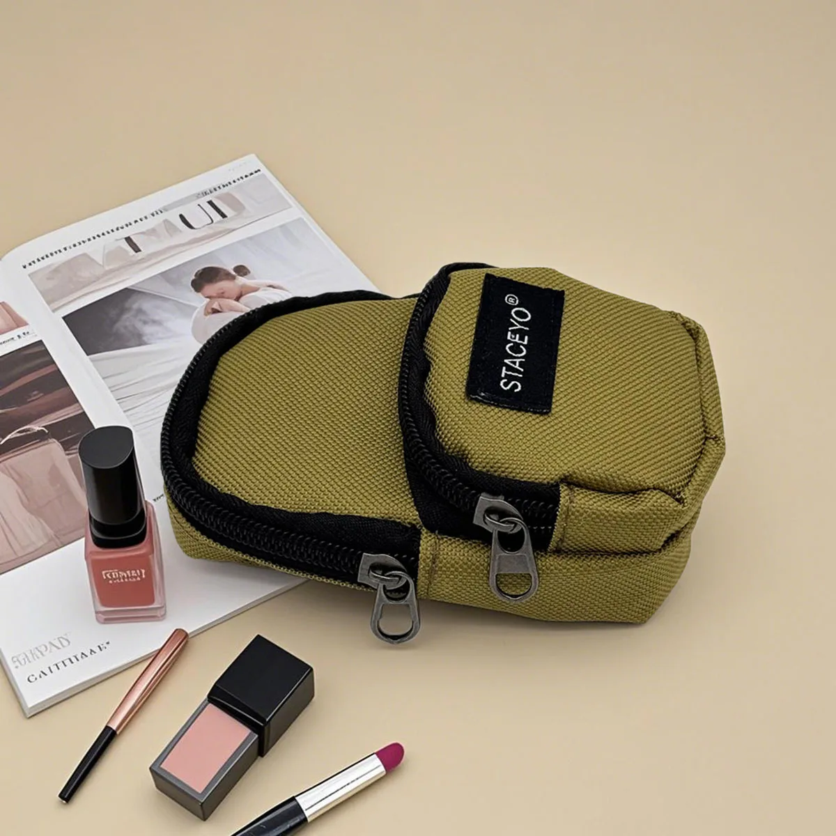 Mini borsa piccola per riporre gli auricolari wireless universali a doppia tasca in tessuto impermeabile portatile, una confezione