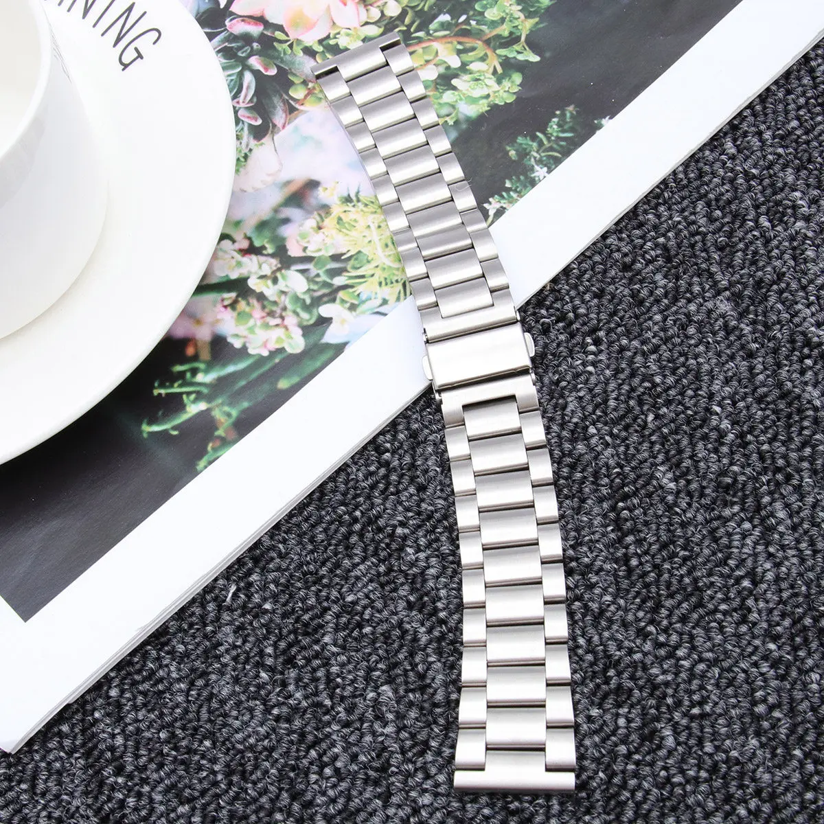 Stainless Steel Watchband Three Bead Metal Replacement Band Stylish Comfortable Compatible for Fitbit Smartwatch Silver