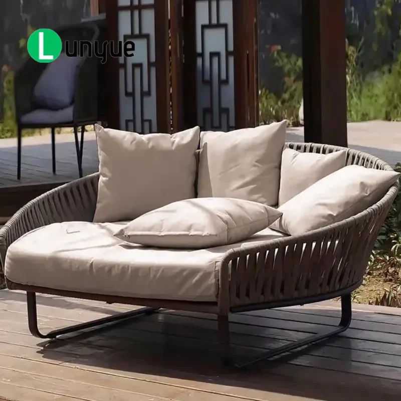 Luxury Modern All Weather Outdoor Round Rope Lounger Bed Fabric Garden Furniture for Hotels Villas Durable Stylish Relaxing