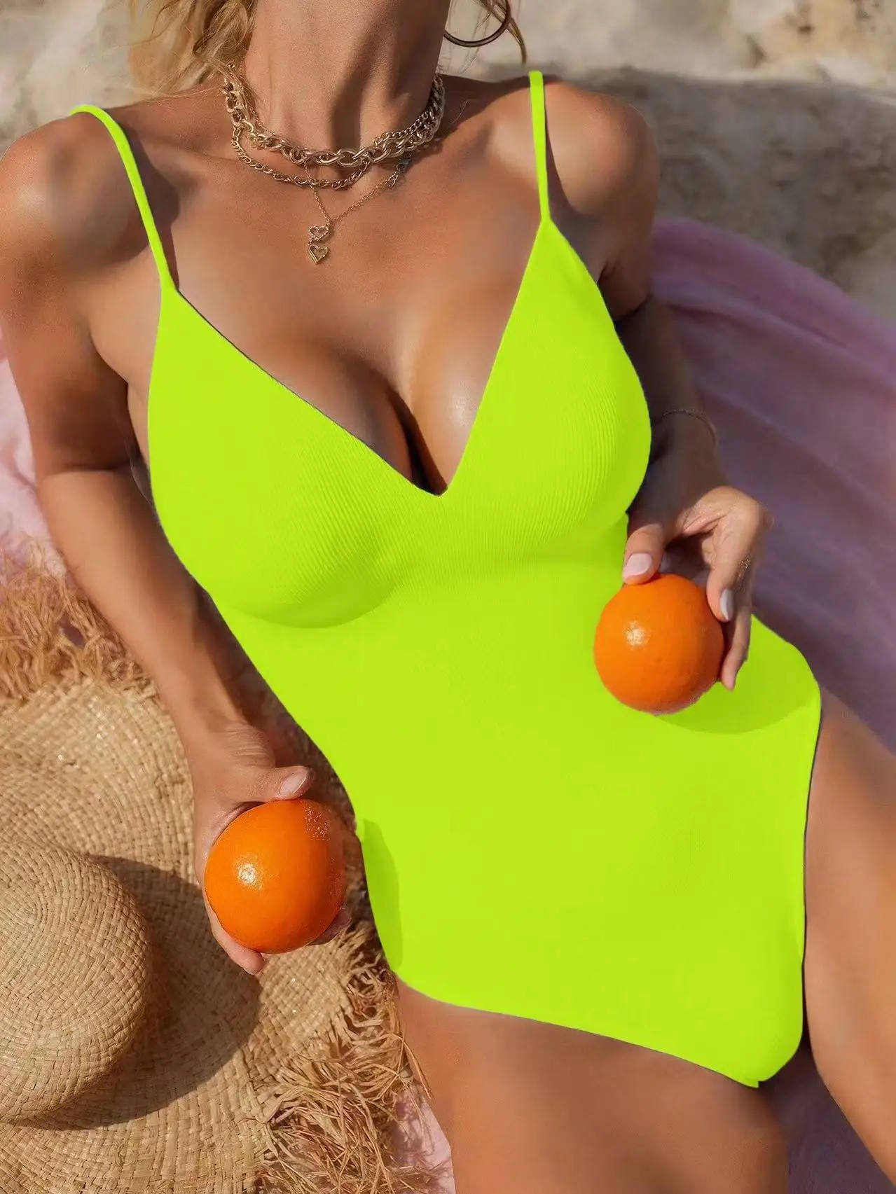 Cikini สีทึบเซ็กซี่ลึก V สปาเก็ตตี้ One- Piece ชุดว่ายน้ํา, วันหยุดฤดูร้อนชายหาดชุดว่ายน้ําชุดว่ายน้ําสําหรับสตรี