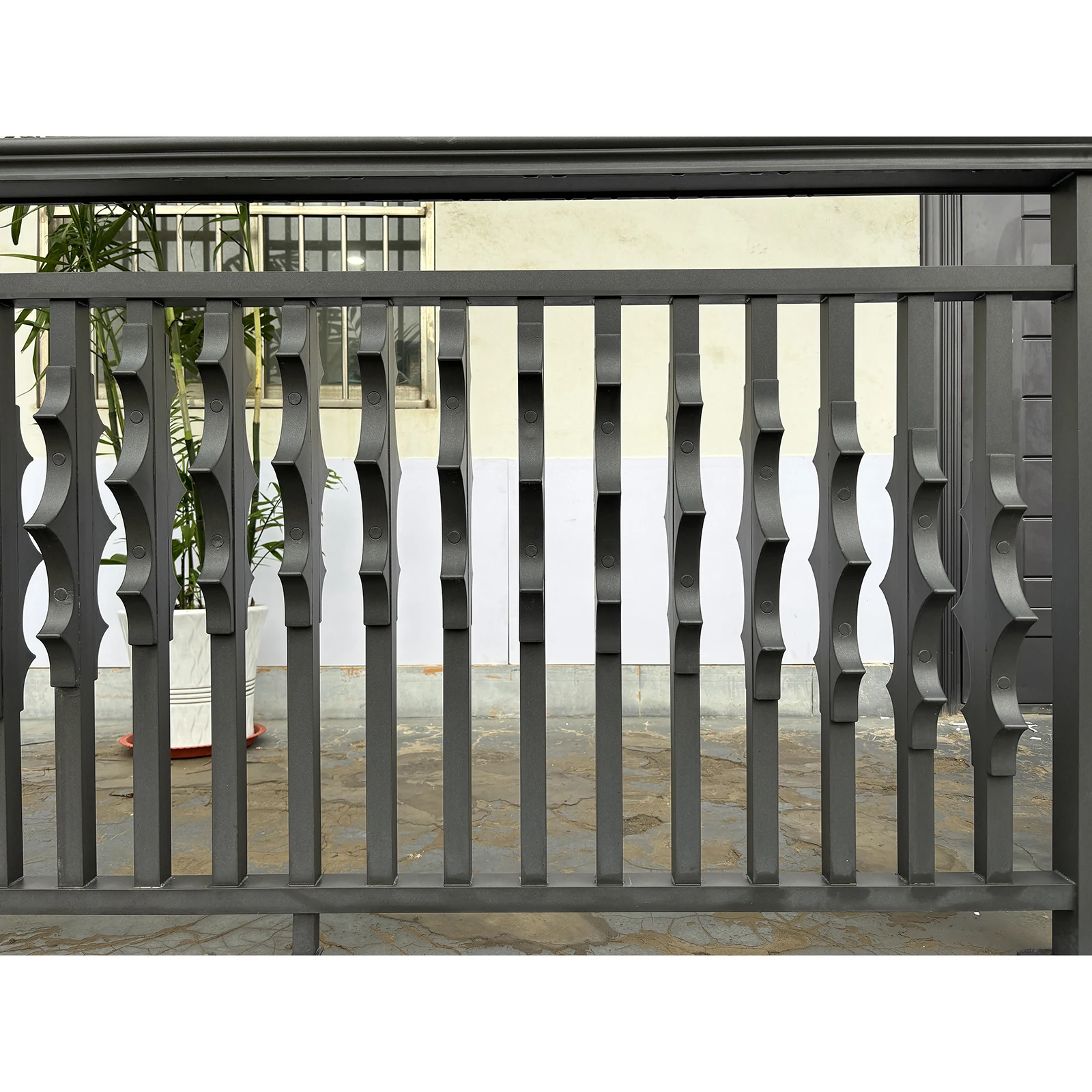 درابزين ودرابزين خارجي من سبائك الألومنيوم للدرج والشرفة/درابزين الشرفة تصميم معاصر قوي ومتين #6