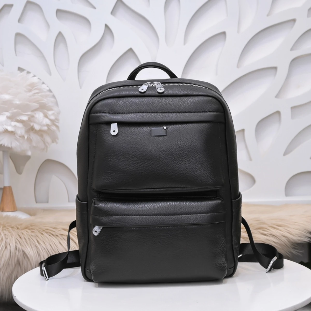 

Luxury Men's Backpack Pebbled Leather Large Capacity Business & Casual Dual-Use Bag Classic Design Office Work Laptop Backpack