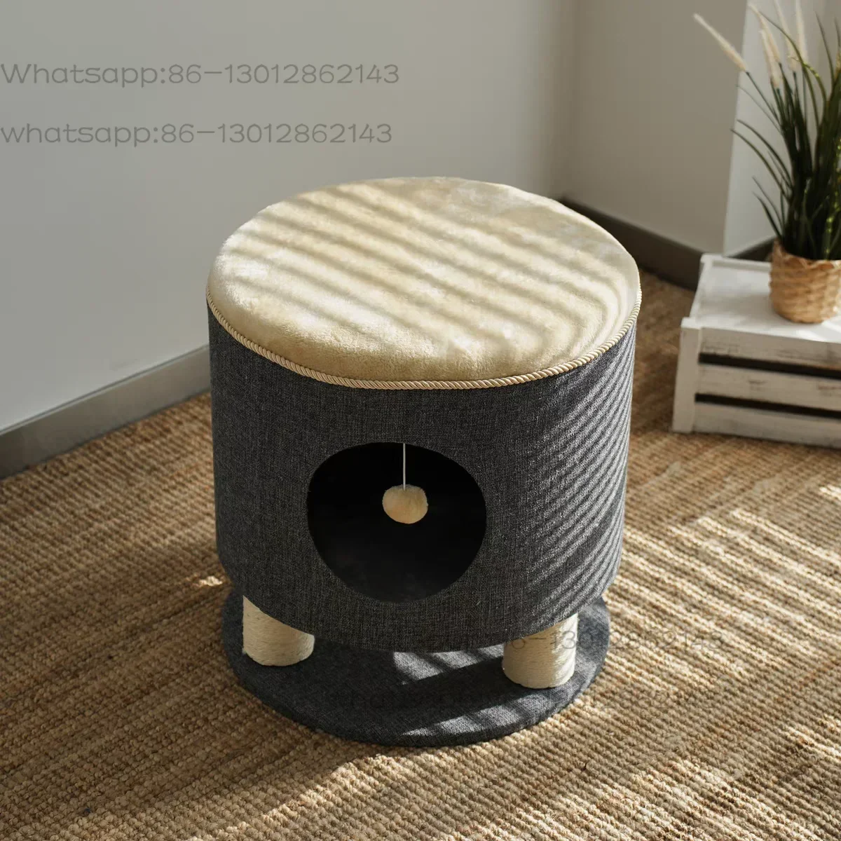 Fat cat nest cat tree staircase structure integrated closed cat bench