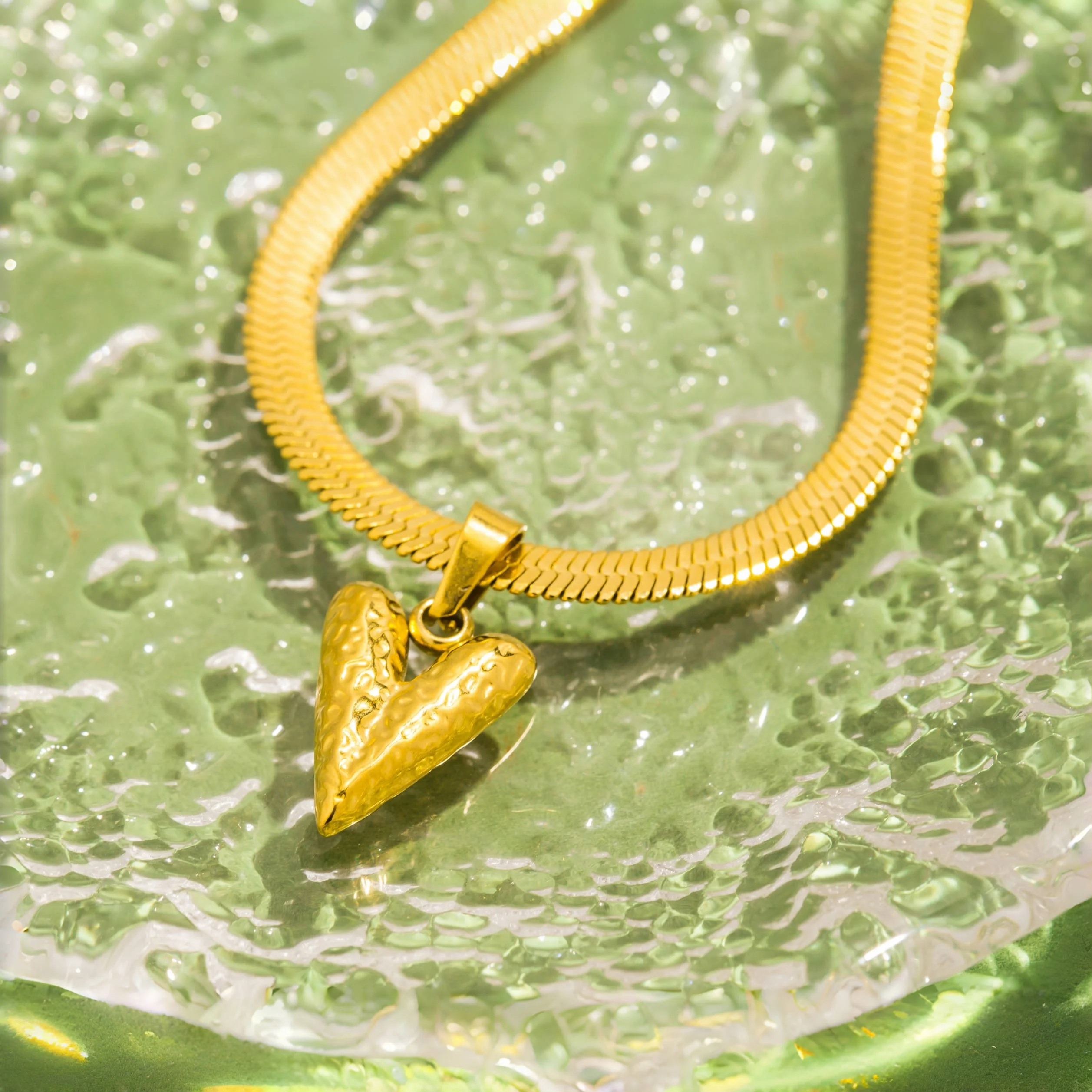 Snake Chain Heart Pendant Stainless Steel Water Drop Pendant Necklace for Women Statement 18k Gold Color Jewelry Waterproof