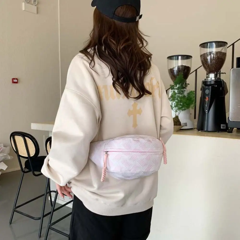 Fanny Packs Strip Chest Bag Half Moon Bag Korean Style Crossbody Waist Pack Crossbody Bag Large Capcity Banana Bag Shopping