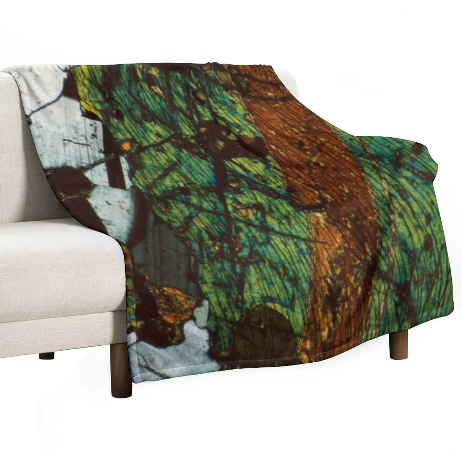 Твинцовый пироксиновый и полевой спир