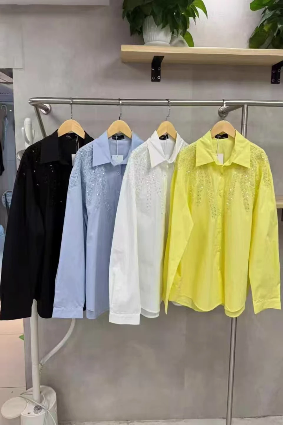 2026 ربيع خريف الاتجاه الجديد الترتر التطريز قمصان قطنية البلوزات للنساء كم طويل فضفاض بلايز عادية ملابس امرأة