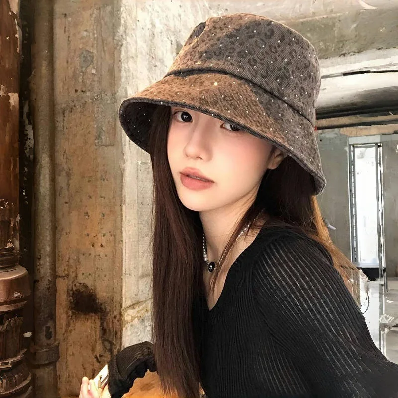 1pc Retro Leopard Crystal Women Bucket Hat Shiny Sequins Wide Brim Fisherman Hat for Ladies Girl Outdoor Panama Basin Tralve Cap