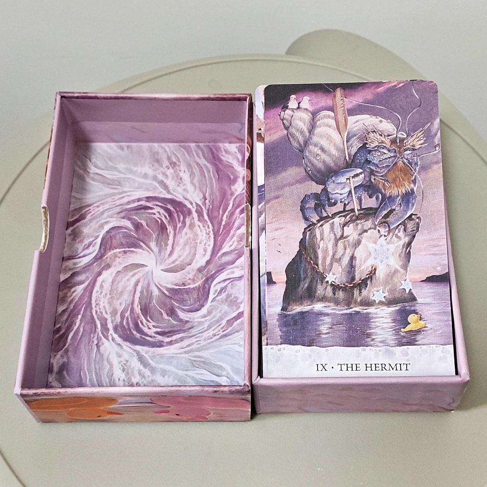 Tarot des Mers 12*7cm : Les Aventures d'un Canard Nommé Bob – Jeu de tarot unique de 78 cartes dans une boîte rigide – Carton doublement gaufré