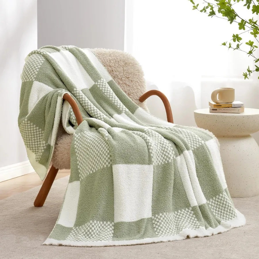 

Sage Green Checkered Blanket for Couch: Reversible Plaid Microfiber Throw Blanket 50x60 Inches Fluffy Warm Cozy Fuzzy Soft Fabr
