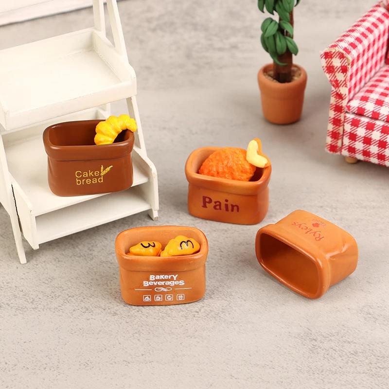 1/12 Dollhouse Mini Bread Basket Dollhouse Kitchen Food Storage Baskets Model Dolls House Decor Accessories