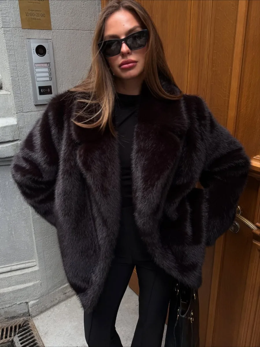 LIinar New Fall Winter 2026 Faux Fox Fur Coat Loose-Fitting Fashionable Suit-Collar Long-Sleeved Fur Coat for Women