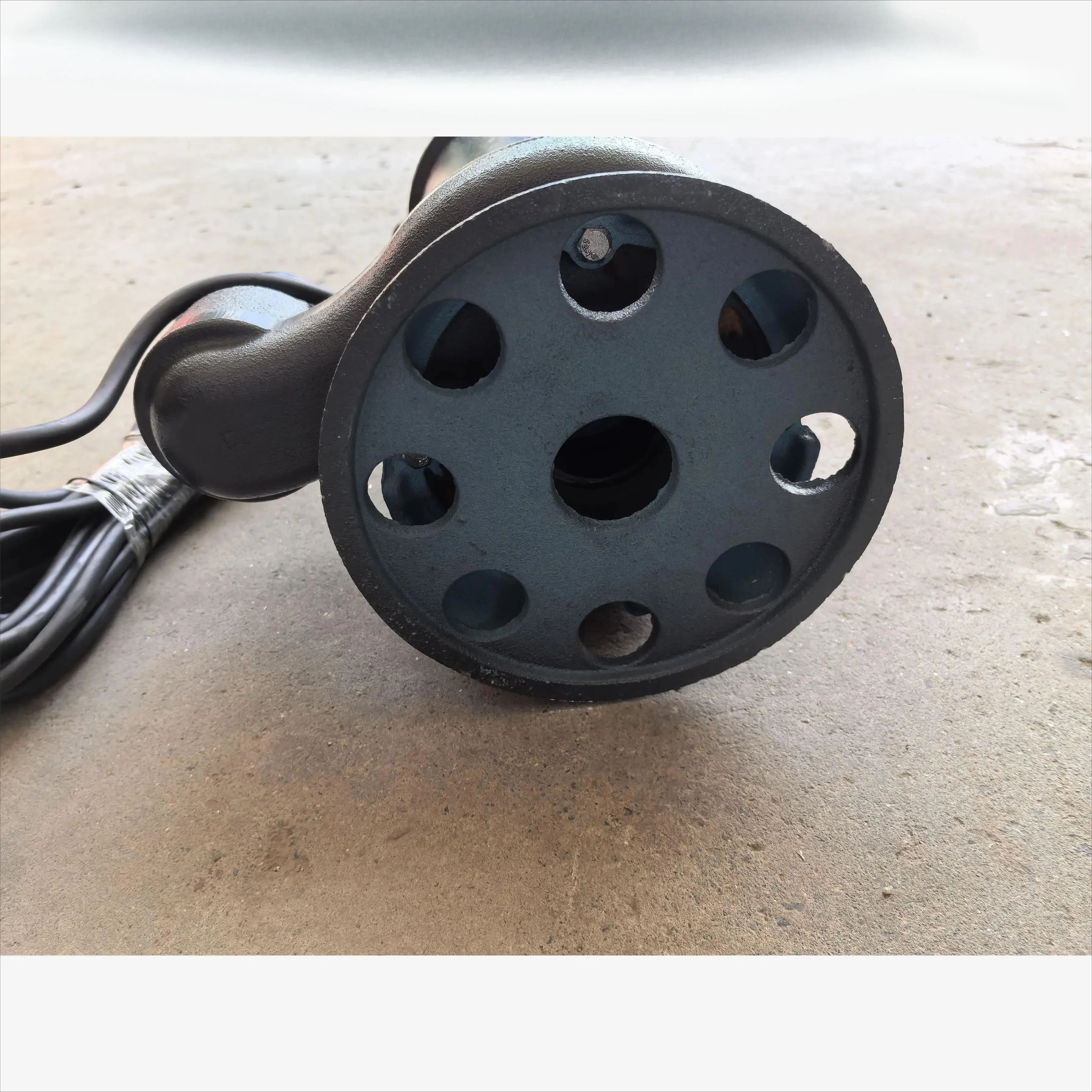 

Sewage pump 50WQ15-15-1.5 unobstructed sewage pump 220V submersible pump 380V1.5