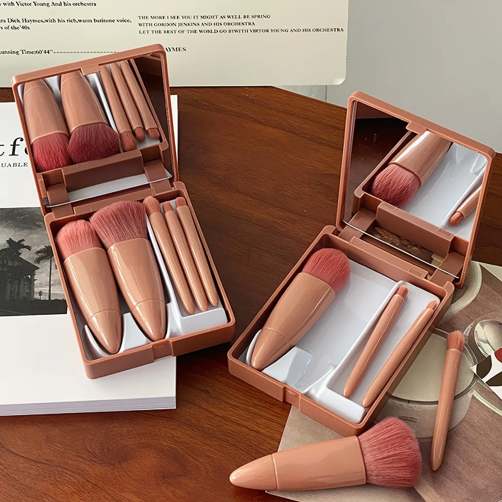 Набор портативных кистей для м – обзор и цена Huda Beauty Makeup Brush Set