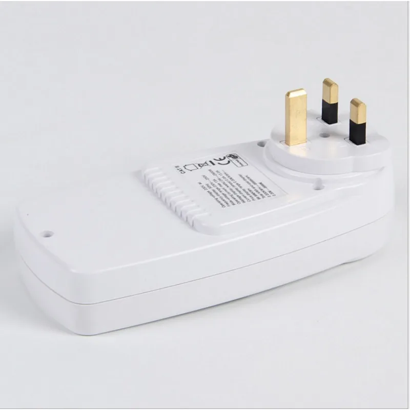 British Specification Energy Measuring Plug, Smart Power Consumption Calculating Socket With Real-time Electric Data Detection