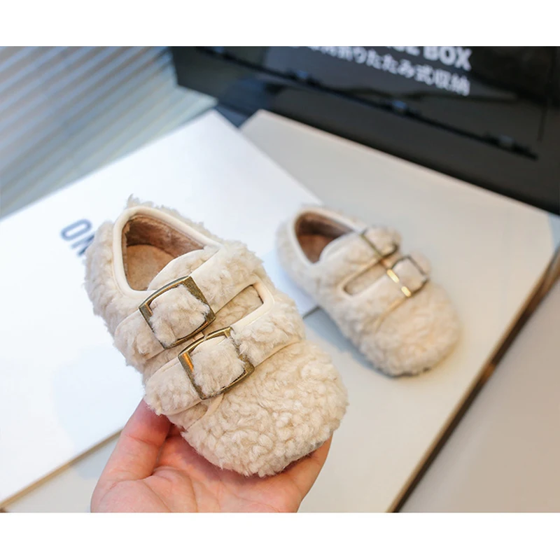 Luxury Winter Kids Plush Princess Shoes Girls House Shoe Korean Child Casual Fluffy Slippers Square Head Non-slip Baby Slipper