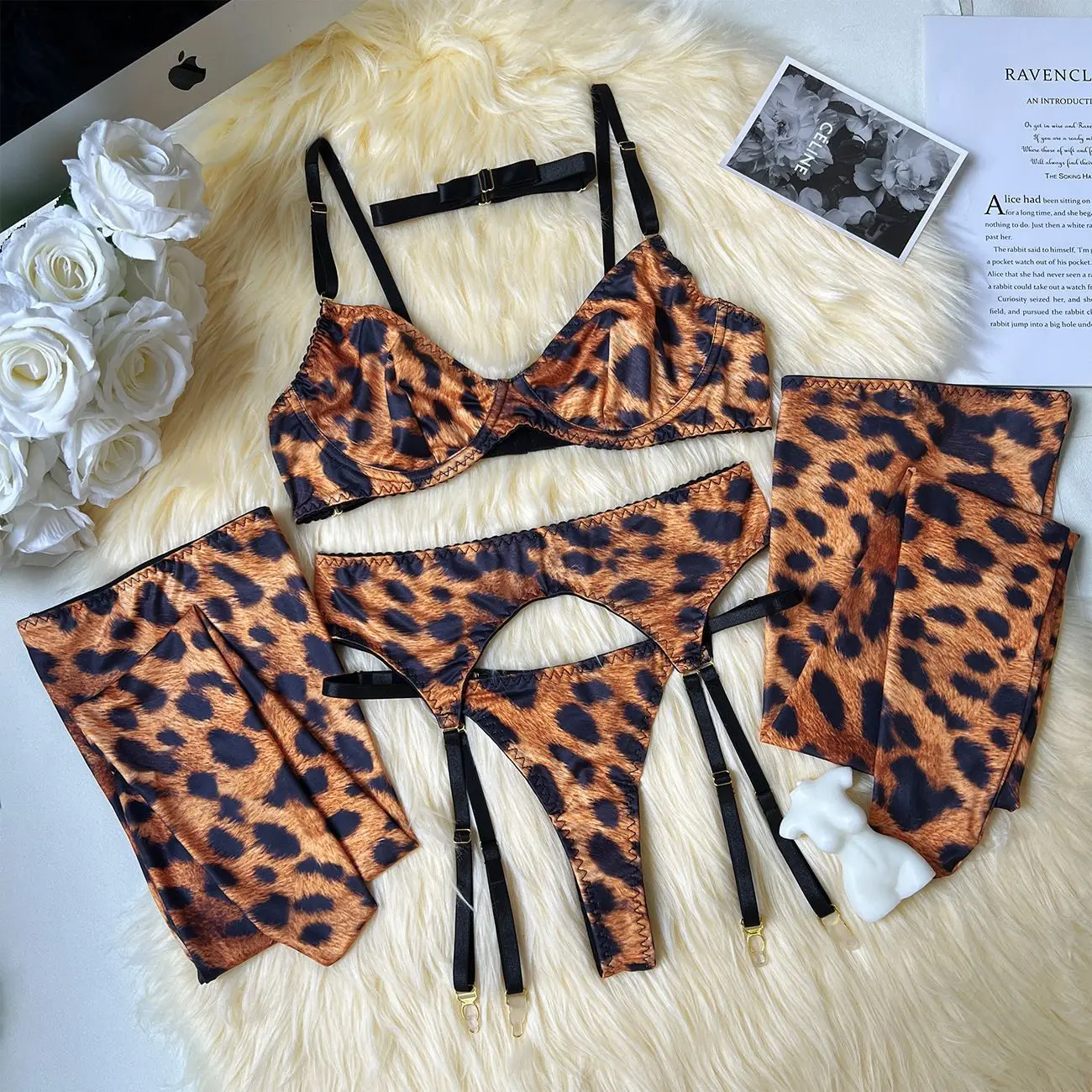 Lencería sexy con estampado de leopardo, lencería erótica de lujo recortada, conjunto de sujetador con aros de 6 piezas, liguero push up, traje íntimo de lujo