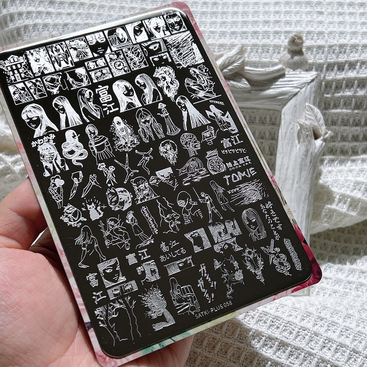 

Nail Art Stamping Plate, Stamping Steel Plate, Beginner-Friendly No-Painting Nail Decoration Template, Ancient Style Stamp, Fukuoka Cartoon Death God Nail Art Stamping Plate, Horror Anime Ito Junji Fukuoka Pattern Steel Plate Nail Transfer Stamp Template 