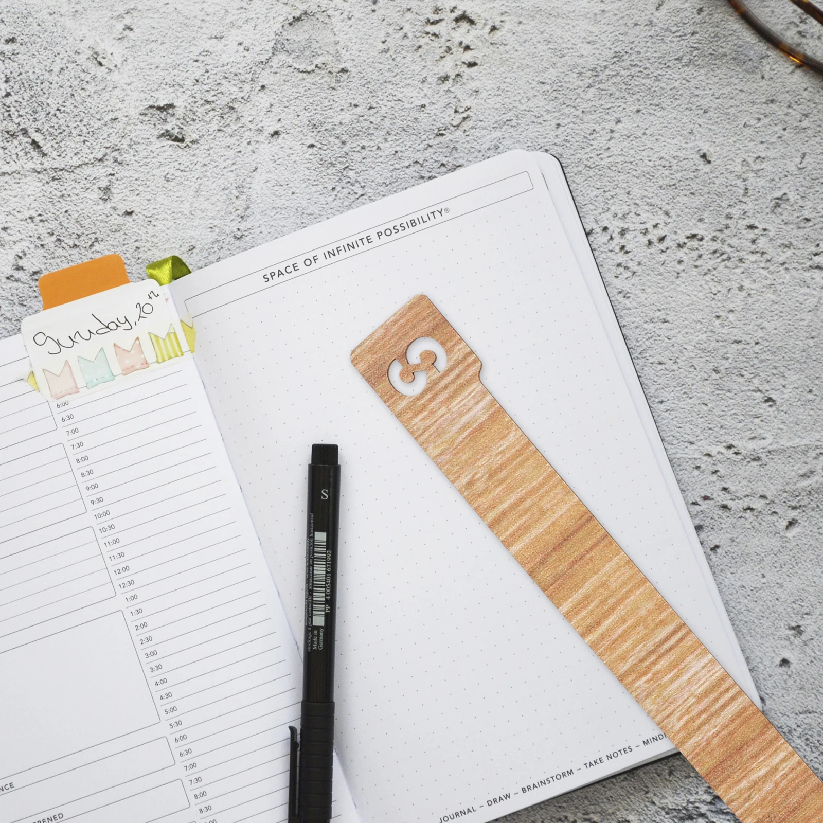 

26Pcs Wood Alphabet Bookmarks Creative Mini Books Classifying Markers Portable Kids Bookmarks Decoration Gift Bookmark