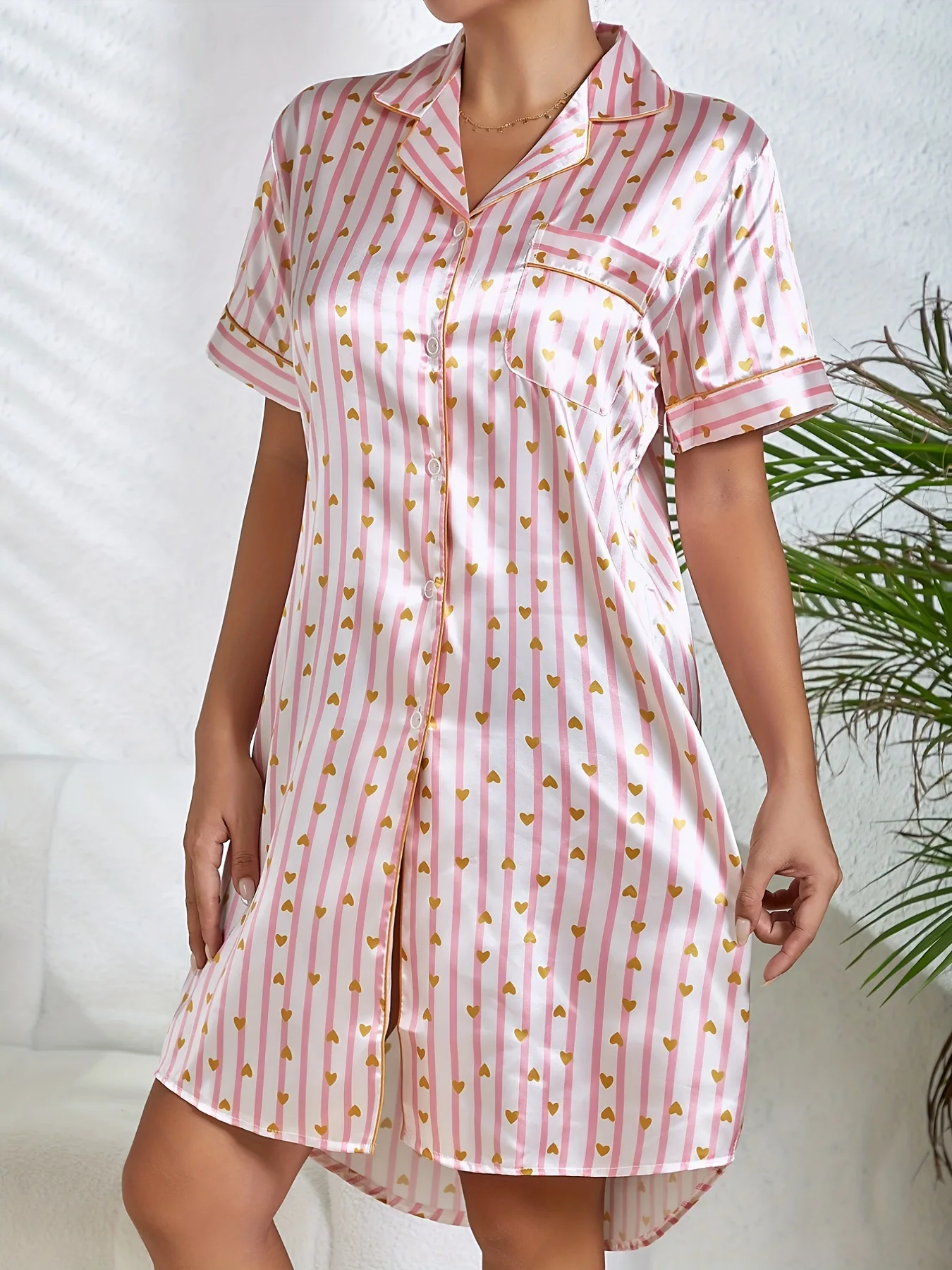 

Атласная женская рубашка в полоску с коротким рукавом и принтом, удобная ночная рубашка, одежда для сна, платье с пуговицами, рубашка с лацканами, домашняя одежда, рубашка для сна