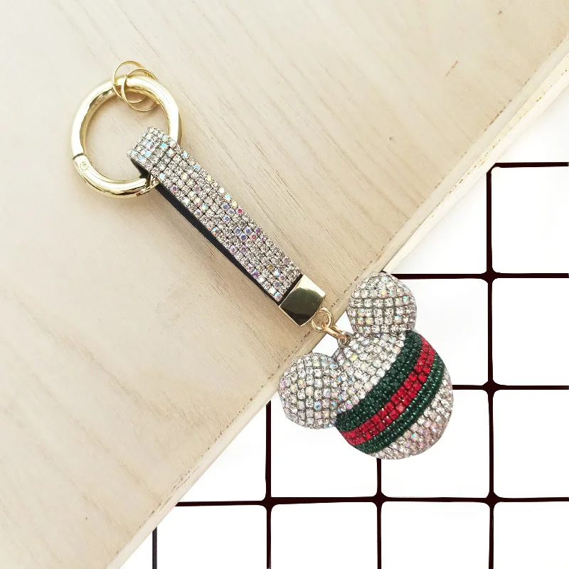 Diamond mesh red keychain Mickey pendant, cute and creative high-end car keychain package, jewelry pendant