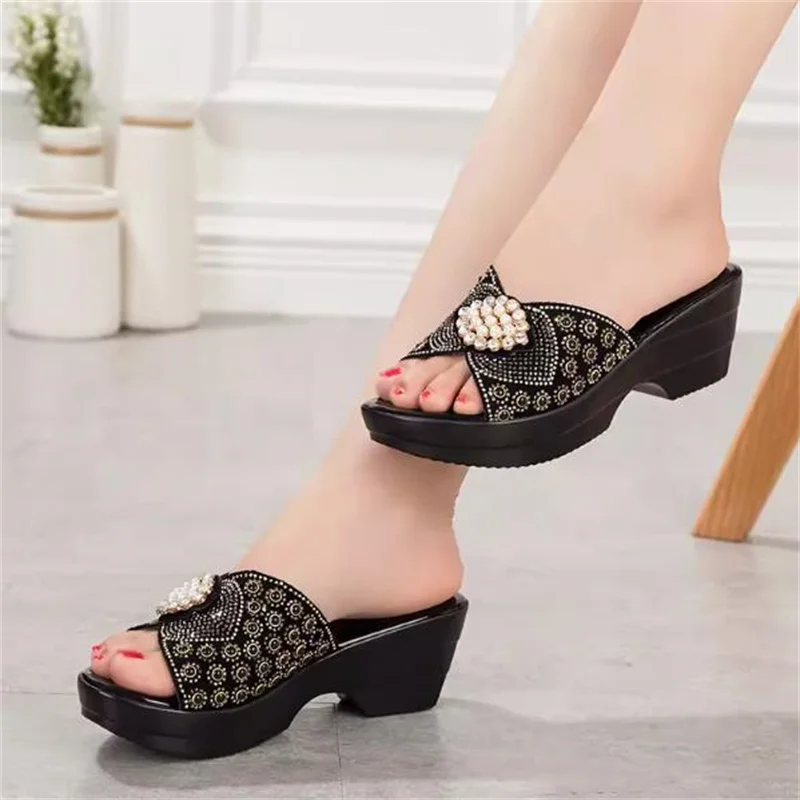 Women sandals  Ladies Summer Slippers Shoes Women High Heels Fashion Rhinestone Summer Shoes Genuine Leather size 35--40