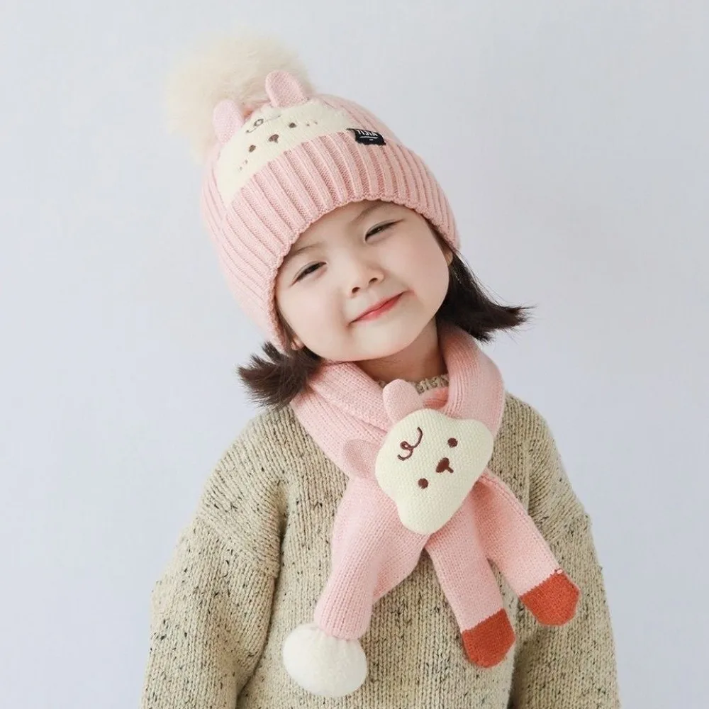 2 pezzi Kawaii bambini cappello sciarpa set addensato stile coreano berretti lavorati a maglia cappello freddo antivento cartone animato sciarpa calda