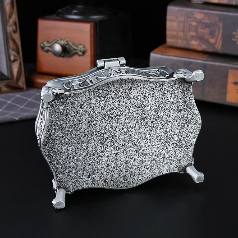 vintage Egyptian Jewelry Accessory Storage Box Creative metal display case box Organiser Chest Ring Case for Women