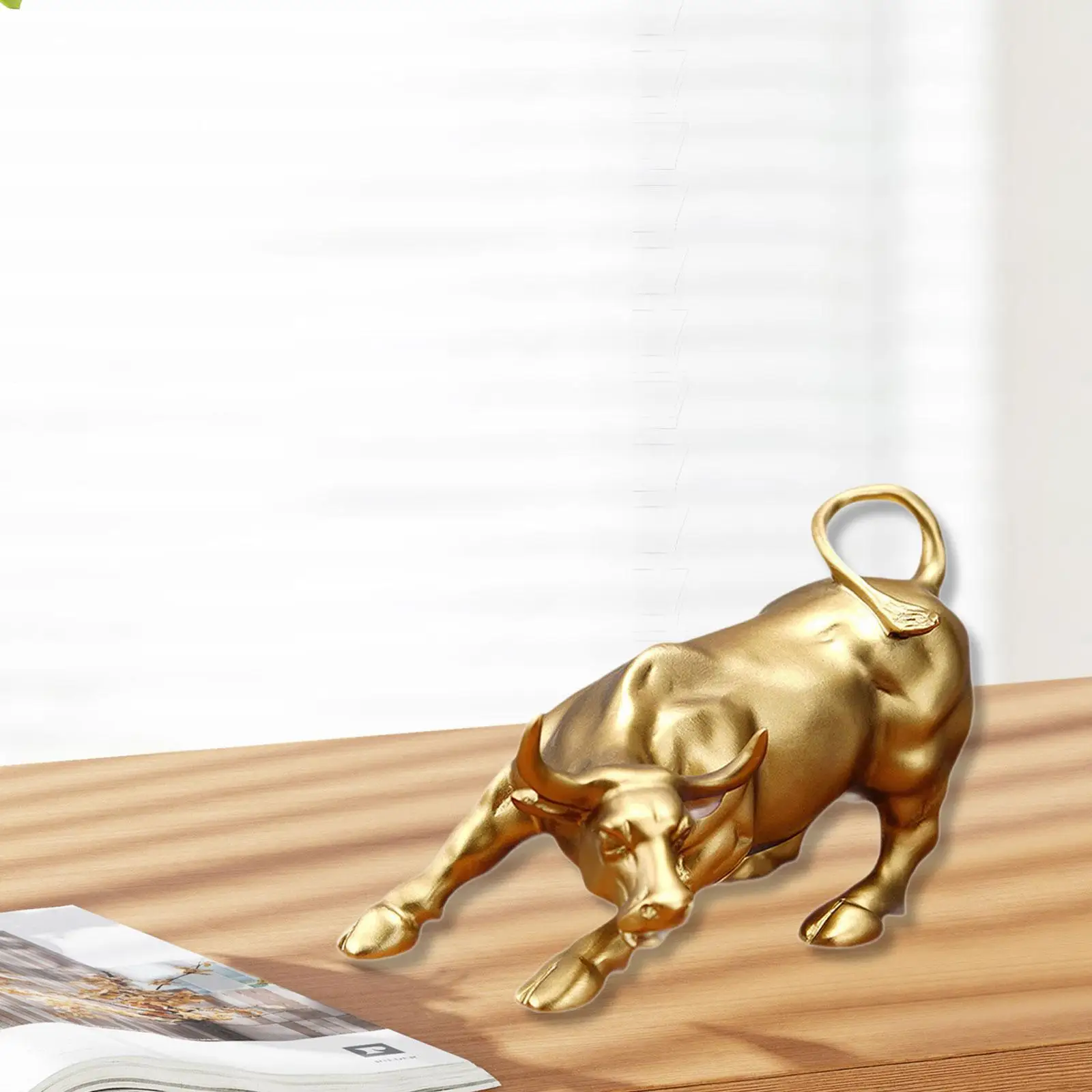 

Статуэтка быка, настольное украшение, фигурка быка ручной работы, 7,68x5,12x5,12 дюйма, для шкафа, многофункциональная