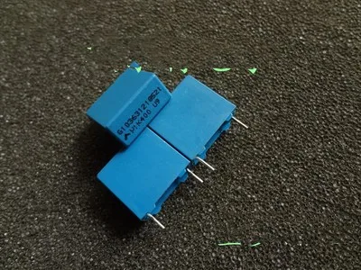 

Film capacitor 0.1UF400V 100N400V 104/400V foot distance 10mm