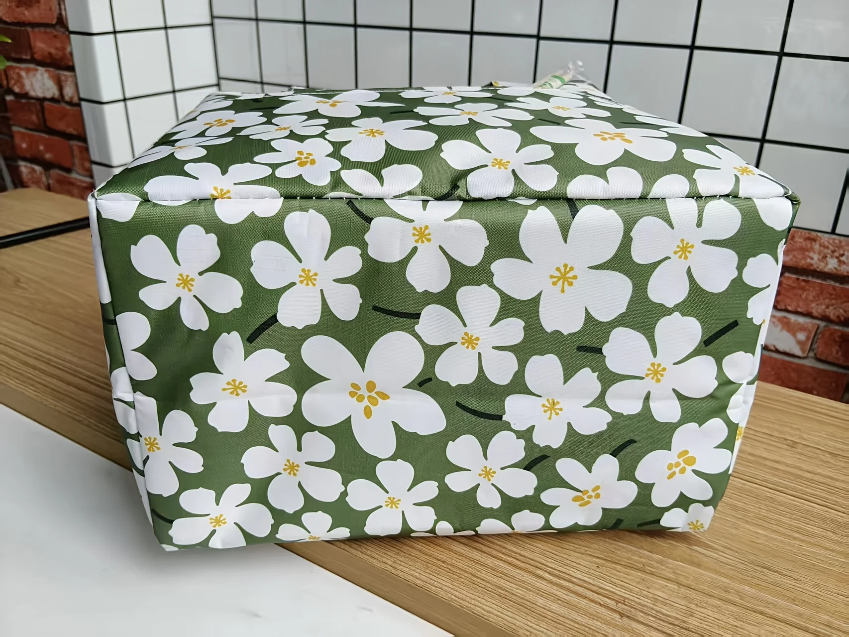 Tragbare Outdoor-Isoliertasche aus Bedrucktem Oxford-Stoff mit Vier Taschen, Große Kapazität Thermische Tragetasche Multifunktionale Aufbewahrungstasche – Detail 3