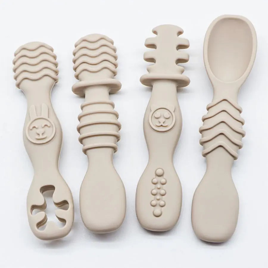 4 stuks siliconen babyvoedinglepel, trainingslepel voor baby's vanaf 6 maanden, gemakkelijk vast te houden servies, kerstcadeau