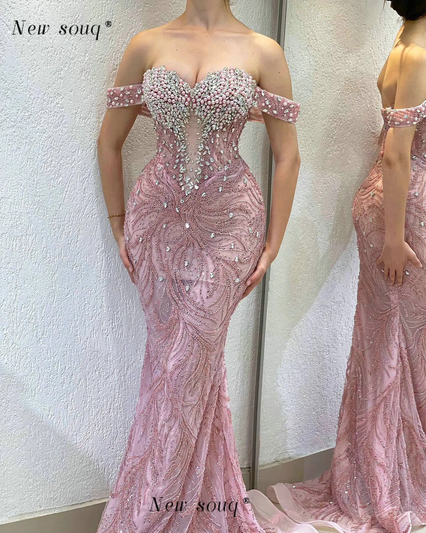 

Classy Blush Pink Off Shoulder Long Mermaid Evening Dresses Elegant Pearls Beaded Crystals Stones Formal Gowns for Women Party