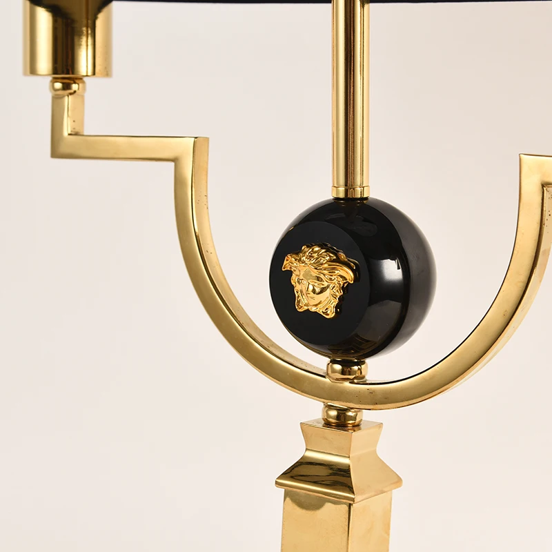 American Antique Table Lamp for Living Room Bedside Decorative Gold Metal Desk Lights Bedroom Home Deco Stand Lamps