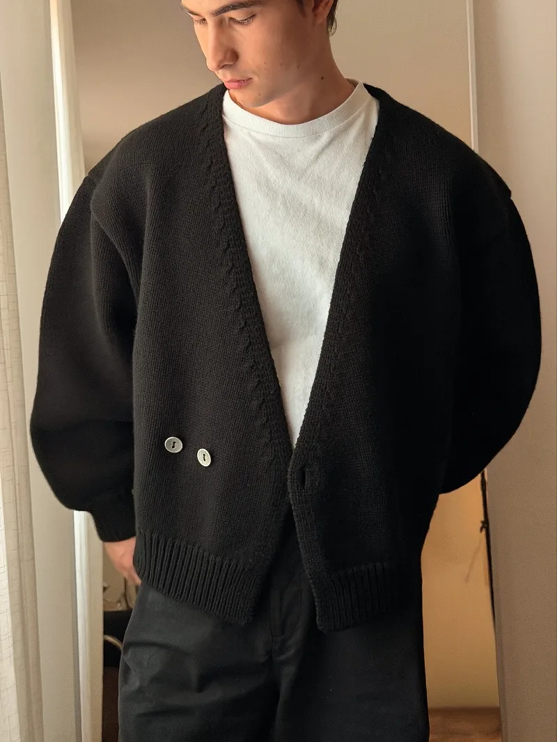 سترة هاي ستريت هاراجوكو للخريف والشتاء باللون الأسود سترة عصرية غير رسمية ملابس الشارع الأمريكية الرجعية فضفاضة محبوكة للرجال #1