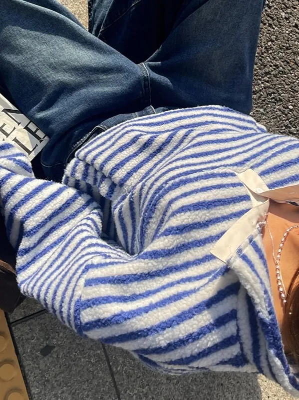 Koreańska, swobodna, vintage'owa bluza damska w paski z bawełny plus, nowy zimowy model z kapturem, designerski top.