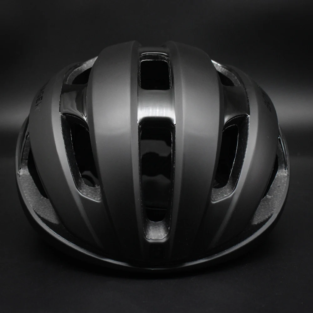 Integrally Molded Cycling Helmet Aerodynamic Lightweight Breathable Shockproof Safety Helmet for Adult Bicycle Riding