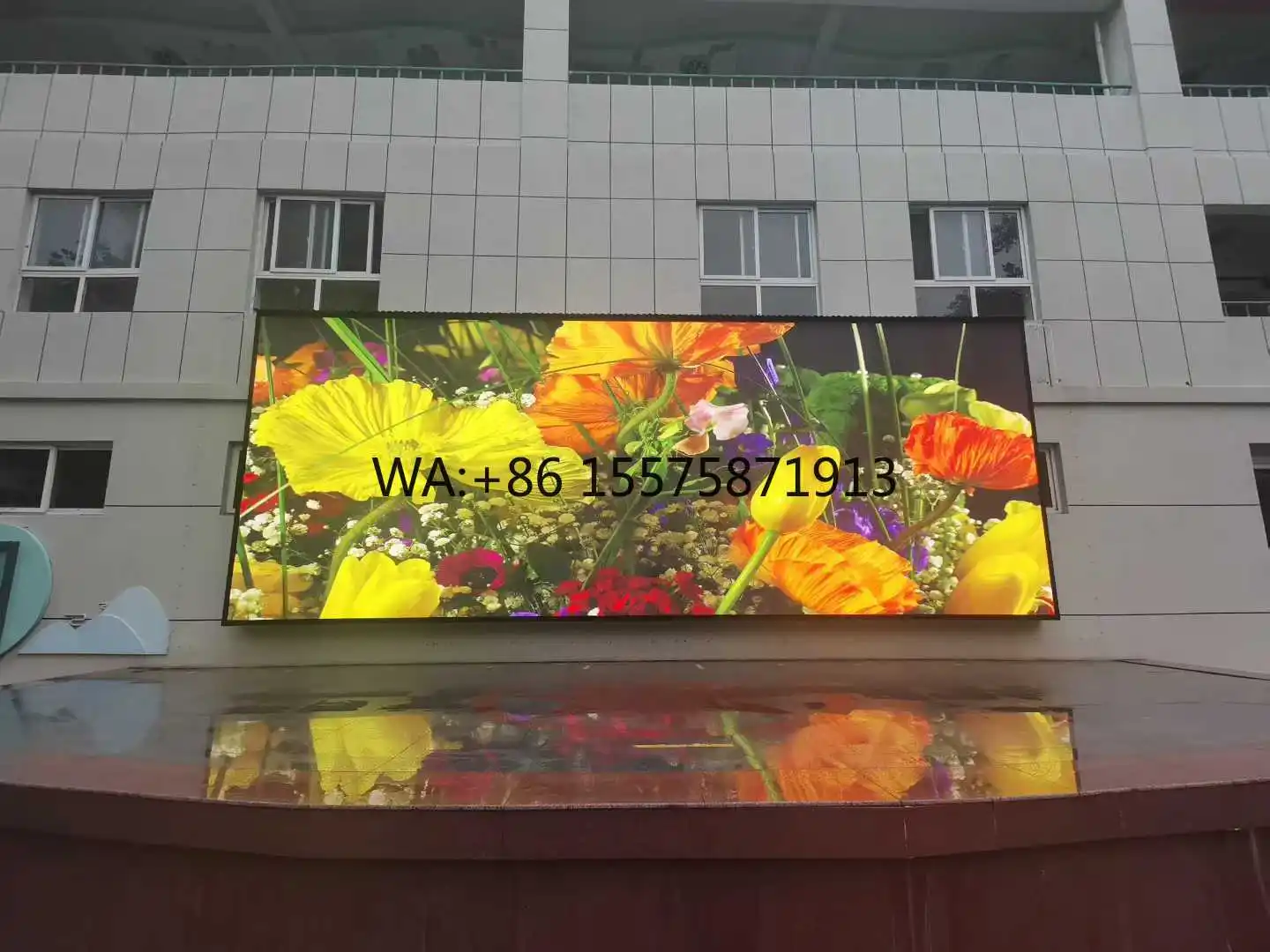 

P3.91 Indoor Rental LED Video Wall 5000cd HDR10+ 1080P 3-Year Warranty Quick Lock Display for Concert Stage Events