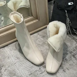 2023 inverno quente botas femininas moda zíperes grossos sapatos de salto alto botas de pelúcia botas de tornozelo estilo de rua senhoras brancas bota curta