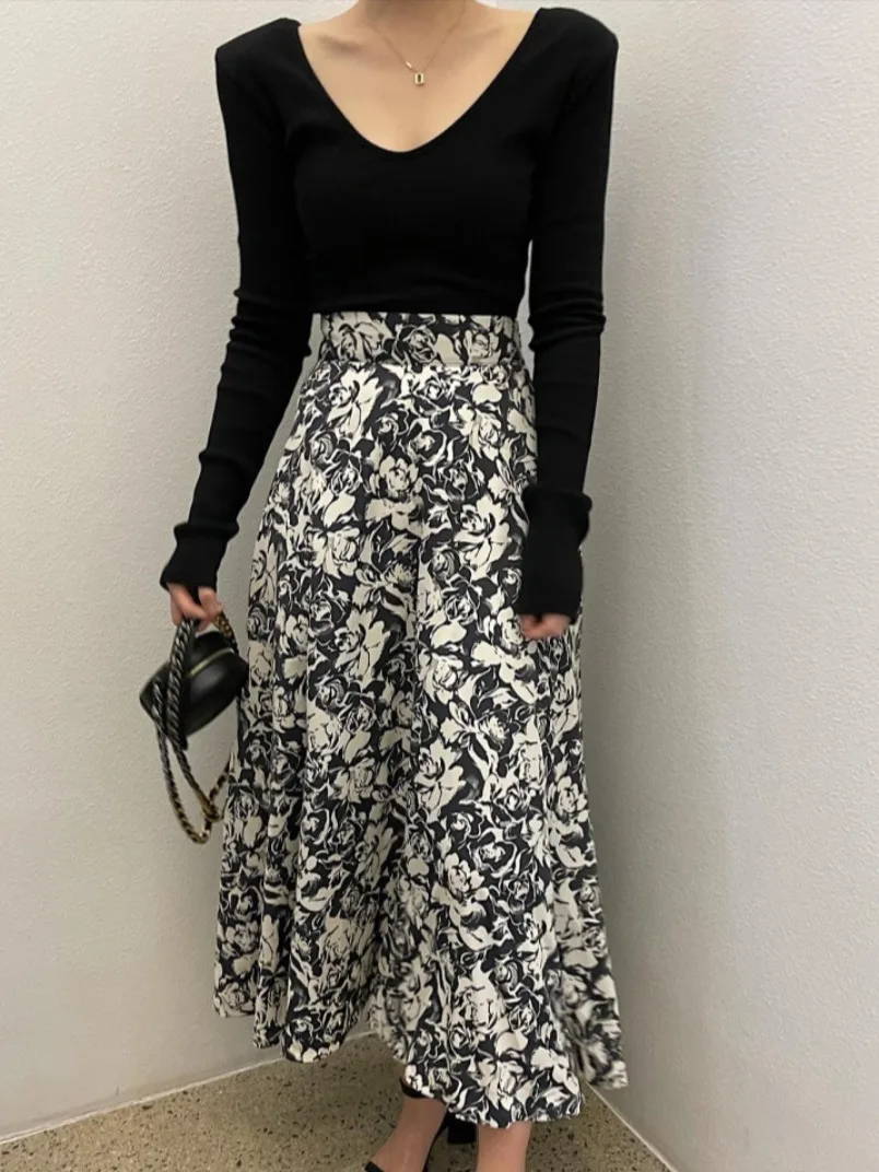 시크 롱 슬리브 티셔츠 숄더 패드 베이스 레이어 탄성 슬림핏 빅 U넥 다용도 패셔너블 이너웨어 봄 얇은 소재