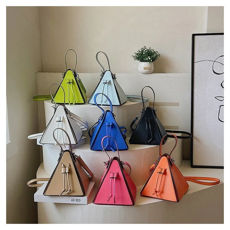 2023 Fashion Triangle Shape Handbags For Women CrossbodyShoulder Bag Candy Color Travel Luxury Female Bags Purse