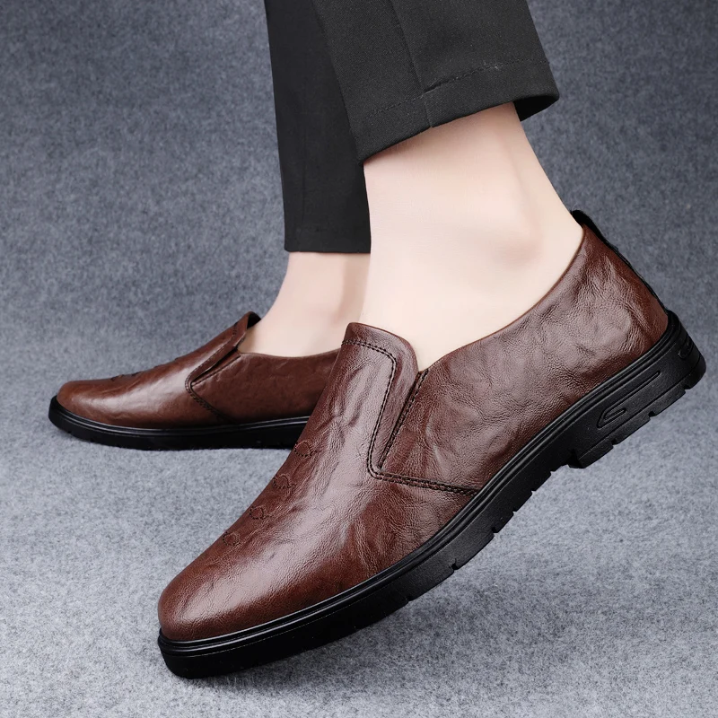 Spring Brand Brown Embossed Penny Loafers High Quality Low Heel Business Casual Shoes Soft Sole Driving and Hiking Leather Shoes