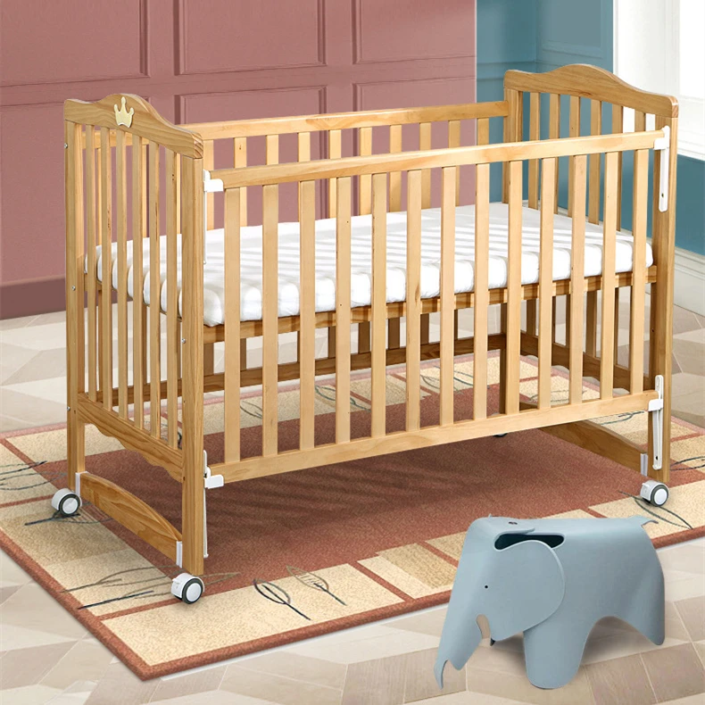 Multi-Functional Wood Baby Crib Kids Beds New Zealand Pine Baby Solid Wooden Bed