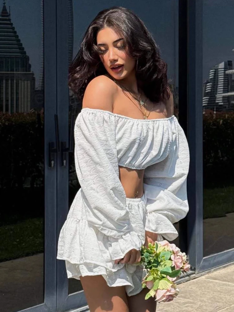 

Women Chic Off-shoulder 2-piece Skirt Set Embroidery White Puff Sleeves Top Flowy Ruffled Mini Skirts Lady Daily Vacation Suits