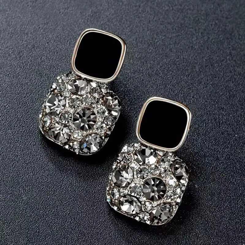 Korean Autumn And Winter Style Stud Earrings For Women Exquisite Temperament Simple Square Geometric Party Jewelry Wholesale