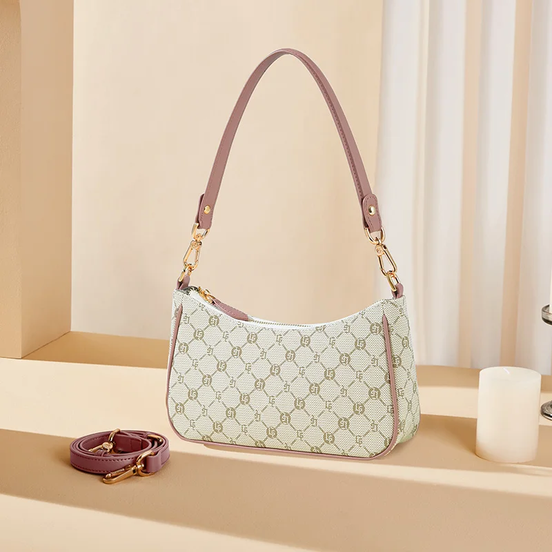 GOLF Bag 2023 New Fashion Underarm Bag Women\'s Summer Advanced Feeling Stick Bag Fashion Versatile One Shoulder Crossbody Bag
