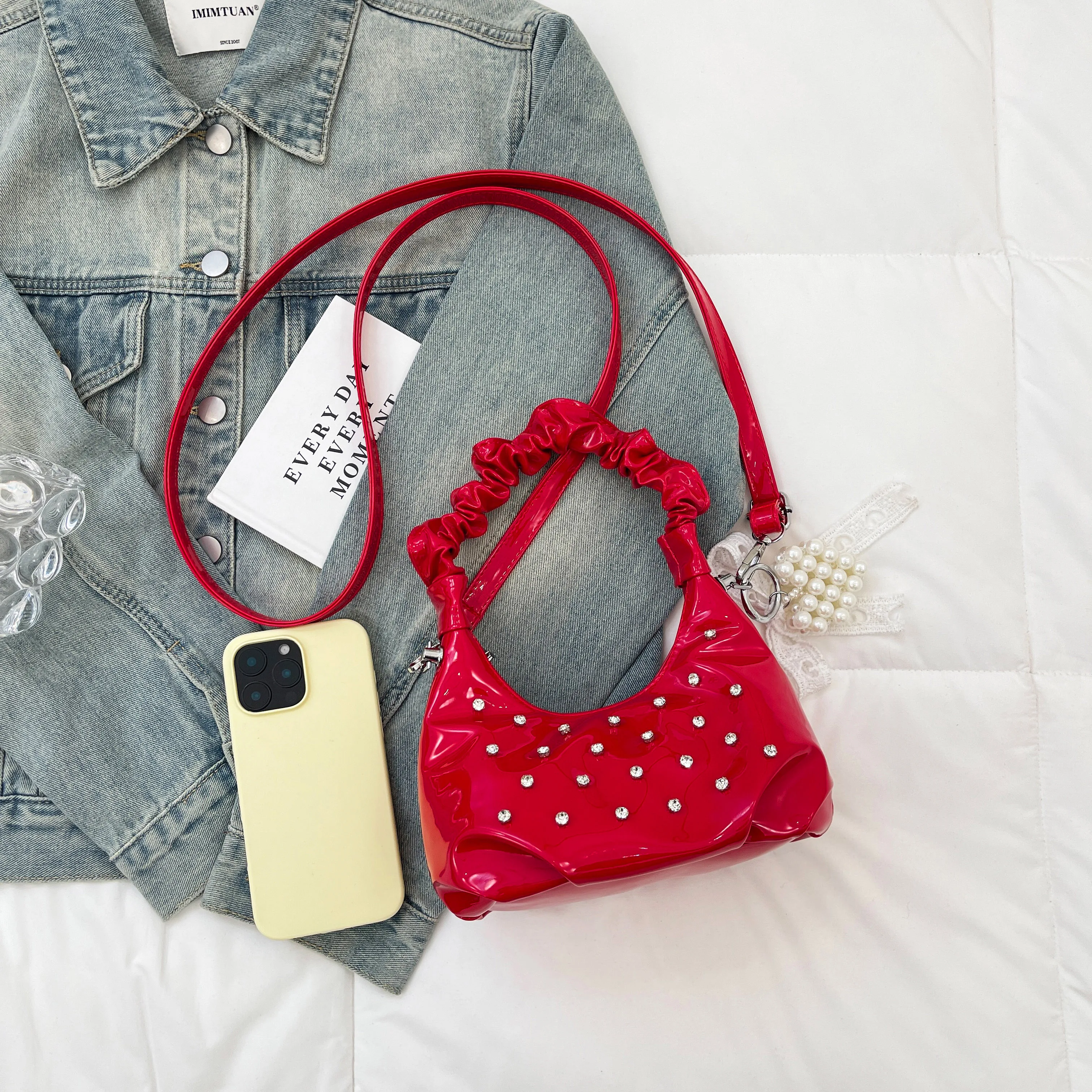 حقيبة سحابة مطوية باليد على الطراز الغربي مرصعة بالألماس حقيبة ساعي محمولة باليد 2025 حقيبة صغيرة جديدة للجوكر عالية الجودة #3