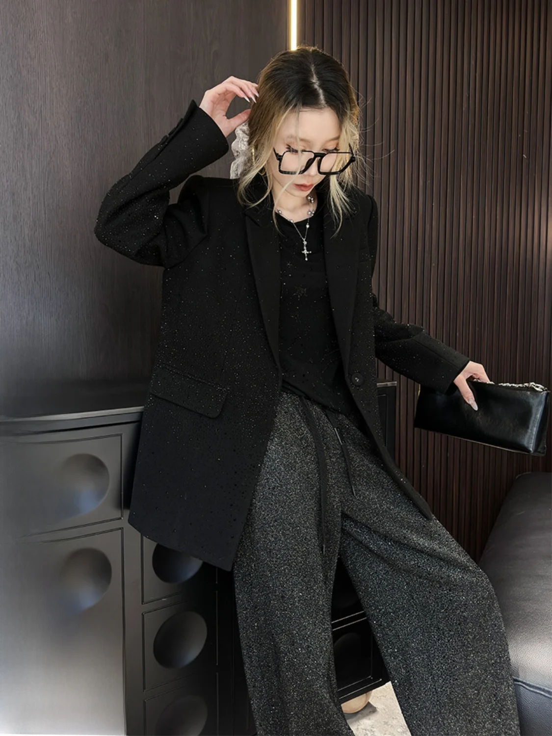 

Spring 2026 Women's Loose Fit Long Sve Heavy Embroidery oulder Straight Diamond Heating Collar Stand up Coat Jaet