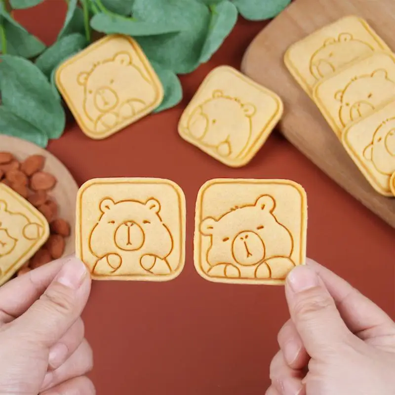 Capybara Baking Mold Capybara Baking Stamp Mold for Fondant Cartoon Fun Cookie Mold Animals Biscuit Cutters for Making Fondants